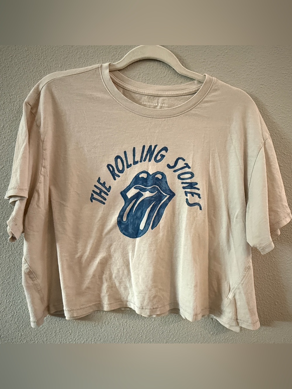 American Eagle “The Rolling Stones” cropped Tshirt